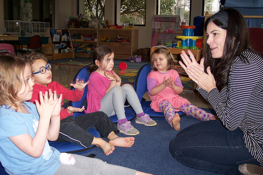 Baby bumble bee finger game at the PLC